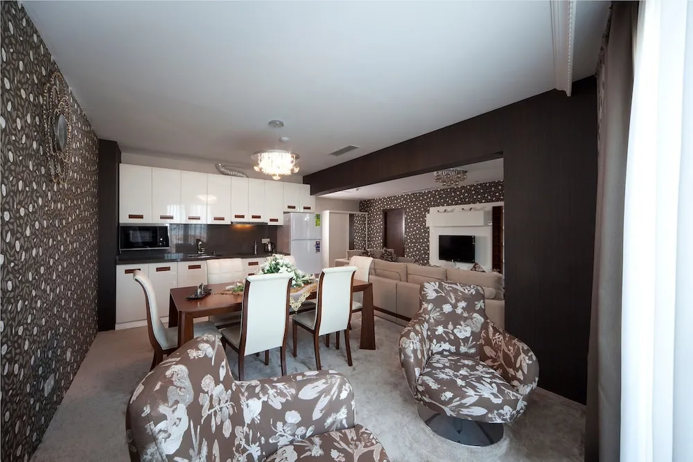 Royal Süit, 2 Yatak Odası, 2 Banyolu, Şehir Manzaralı