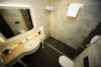 Bilek Istanbul Hotel