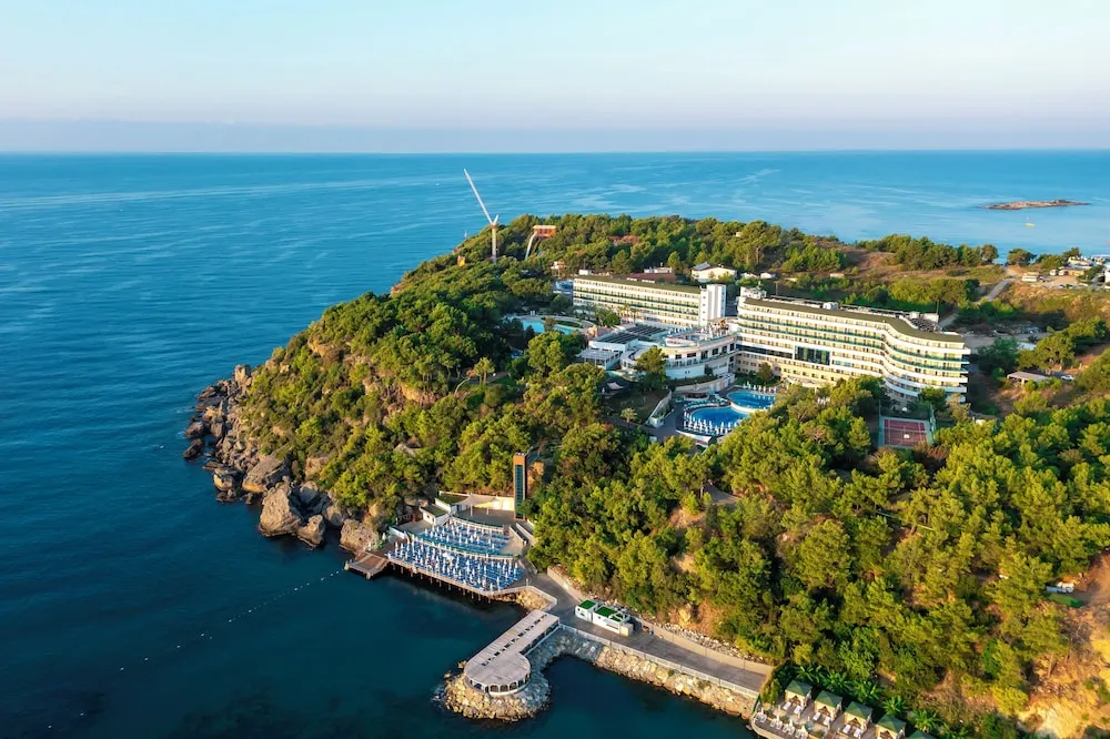 A Good Life Utopia Family Resort