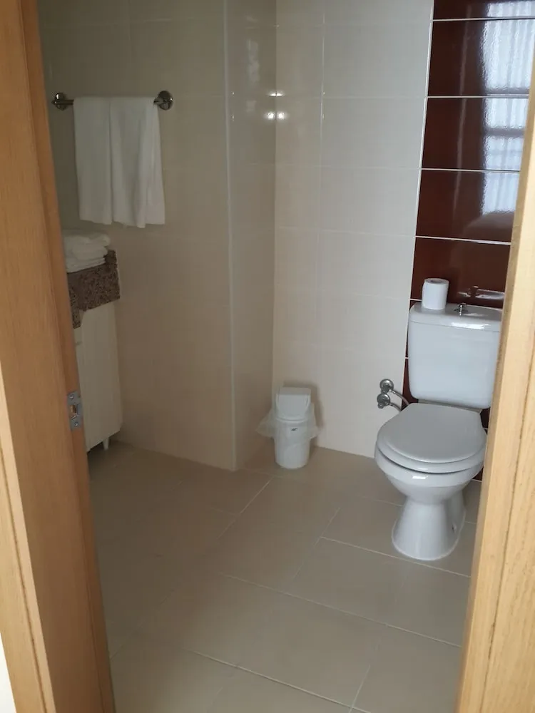 Standard Tek Büyük veya İki Ayrı Yataklı Oda, Deniz Manzaralı