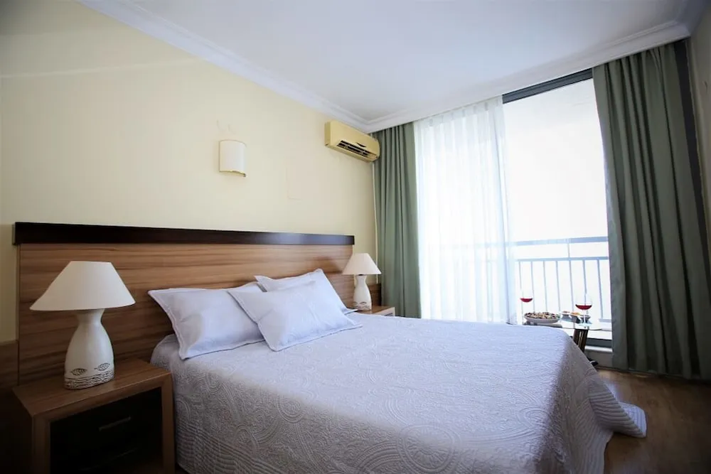 Standard Tek Büyük veya İki Ayrı Yataklı Oda, Deniz Manzaralı