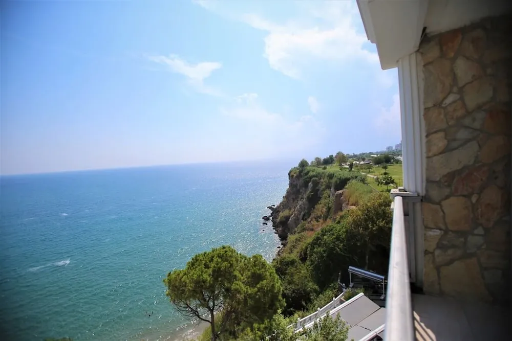 Standard Tek Büyük veya İki Ayrı Yataklı Oda, Deniz Manzaralı