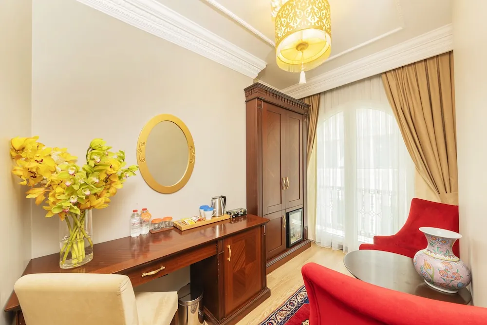 Deluxe Tek Büyük Yataklı Oda