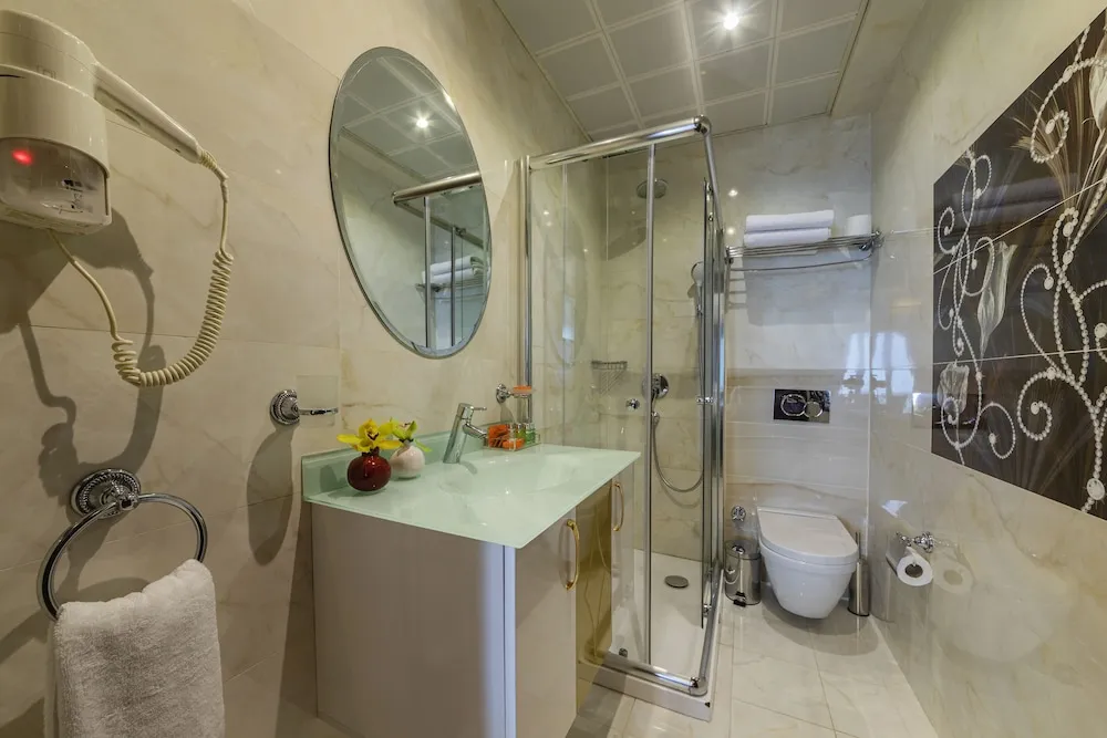 Deluxe Tek Büyük Yataklı Oda, Deniz Manzaralı