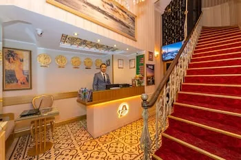 Alpek Hotel