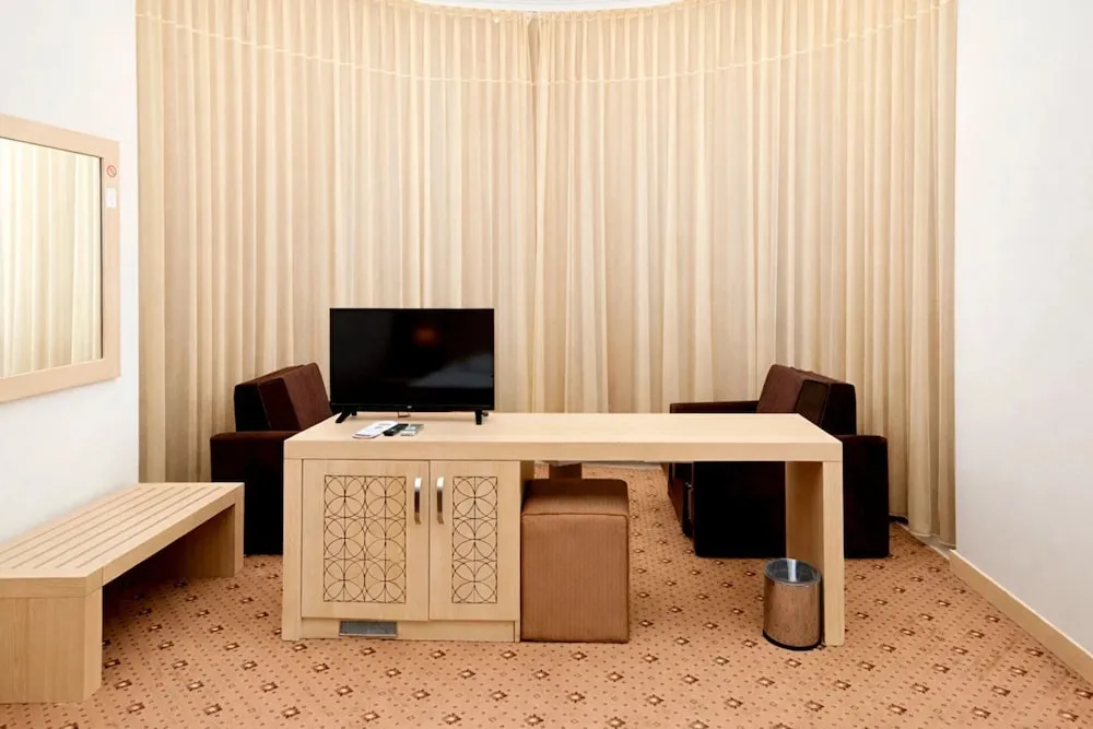 Corner Room