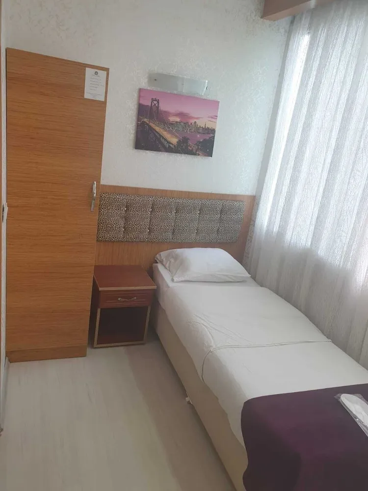 Economy Tek Kişilik Oda
