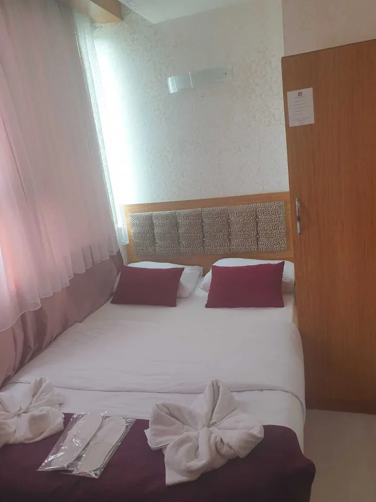 Ekonomik Cift Kisilik Oda
