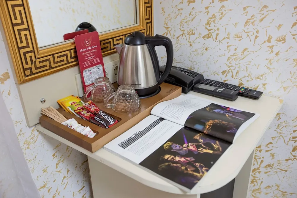 Deluxe Tek Büyük Yataklı Oda, 1 Yatak Odası, Sigara İçilmez, Şehir Manzaralı