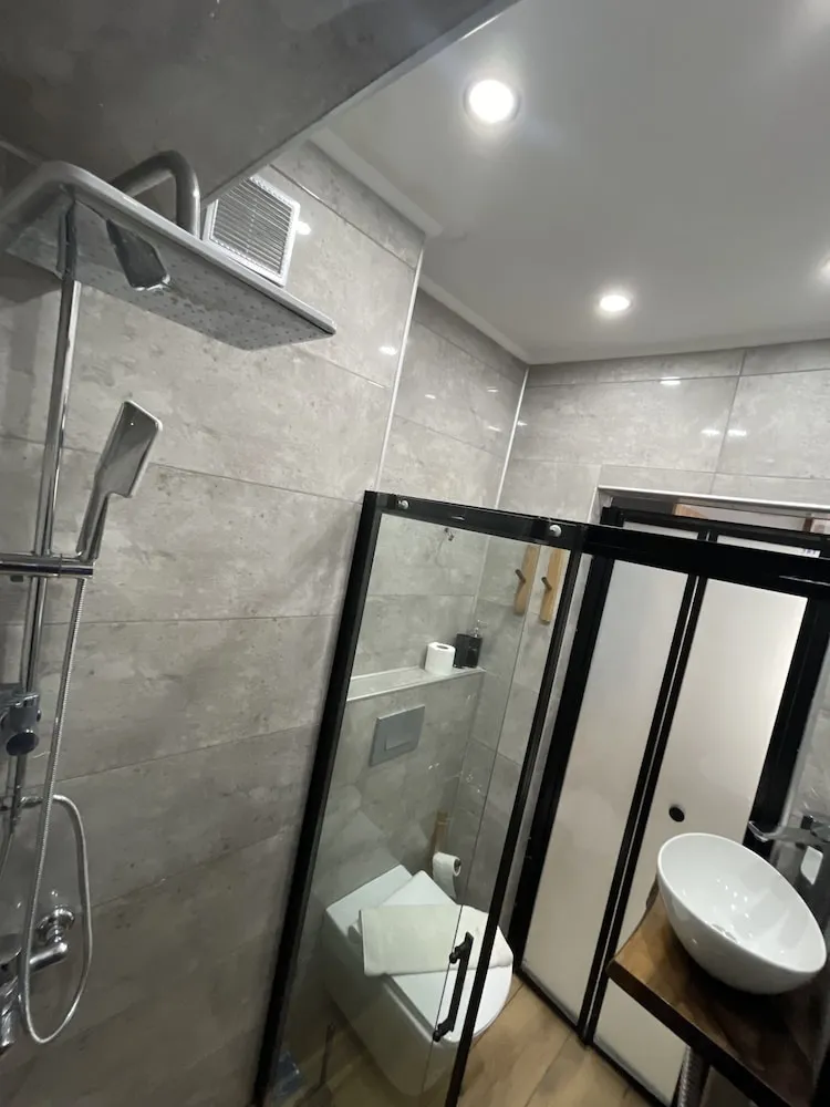 Deluxe Üç Kişilik Oda