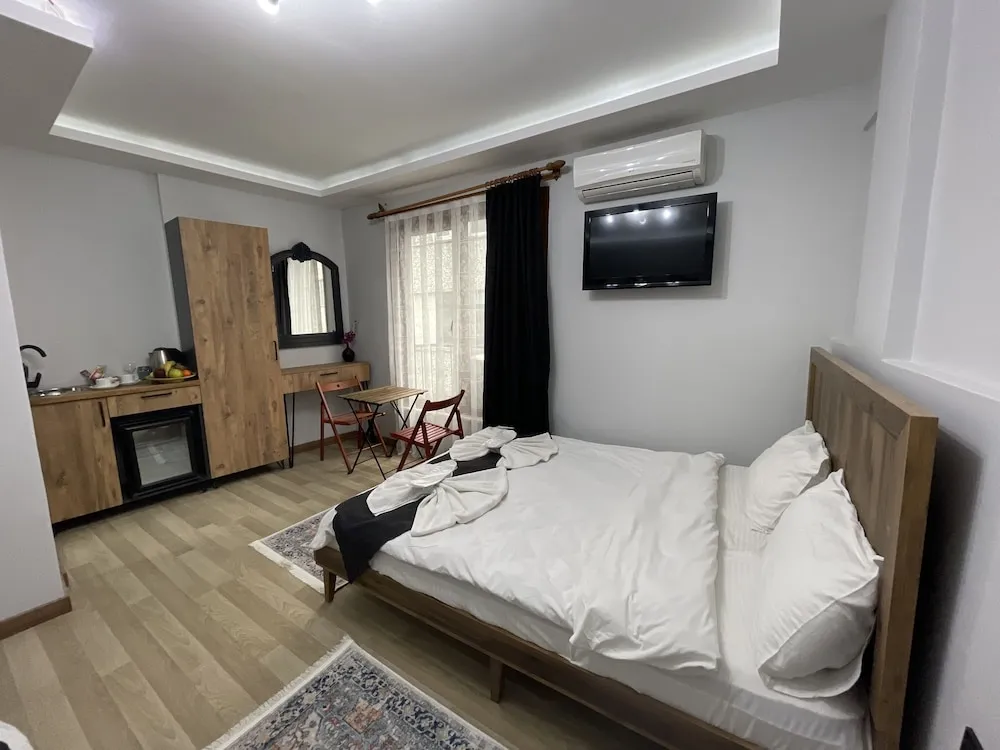 Deluxe Üç Kişilik Oda