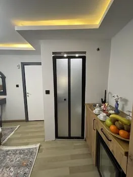 Mini House Hotel