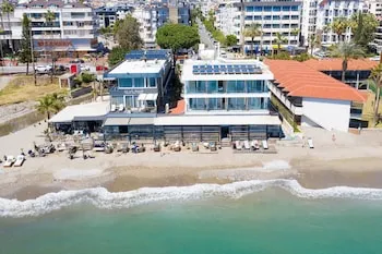 Sun Hotel by En Vie Beach - Yetişkinlere Özel