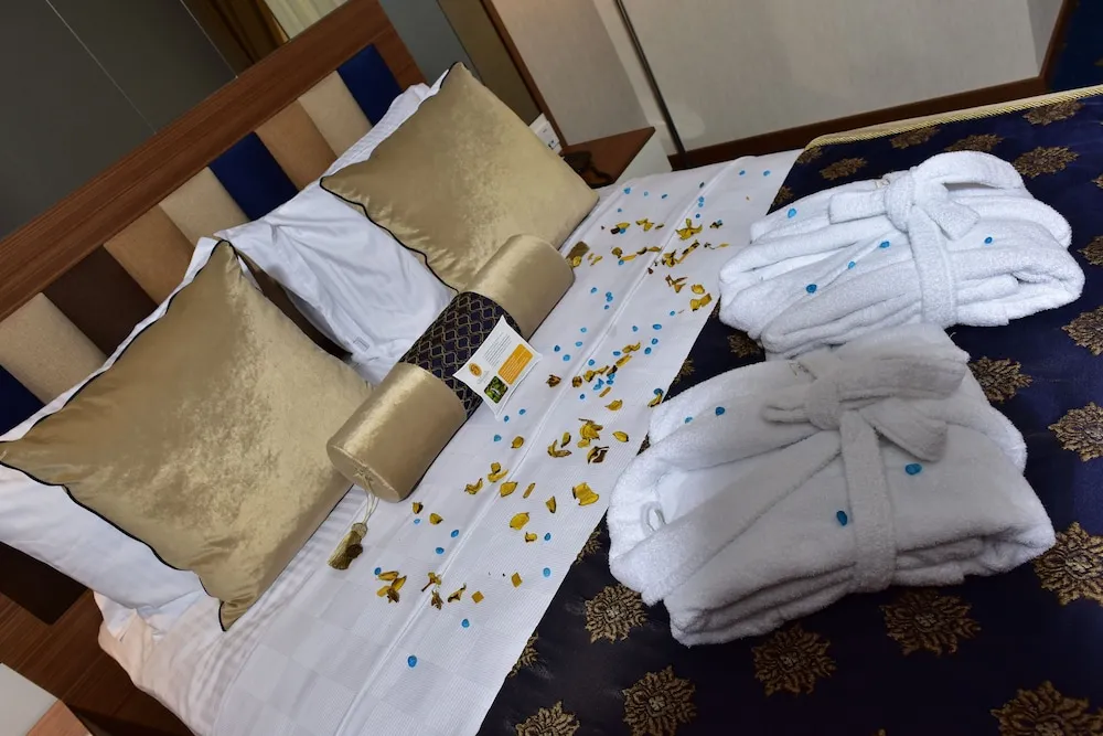 Standard Tek Büyük veya İki Ayrı Yataklı Oda