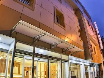 Garni Hotel