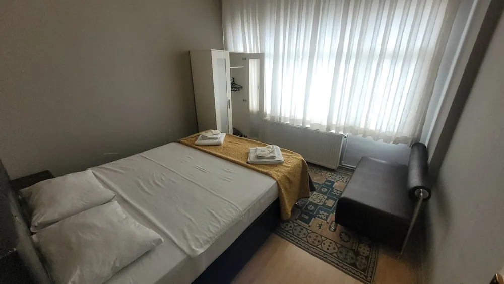 Three Bedroom Apartment - Annex Building