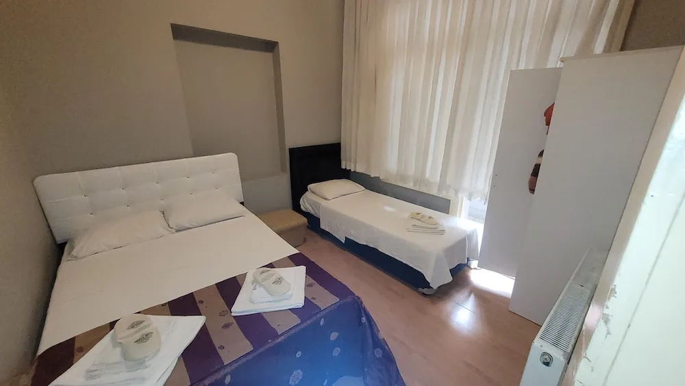 Three Bedroom Apartment - Annex Building