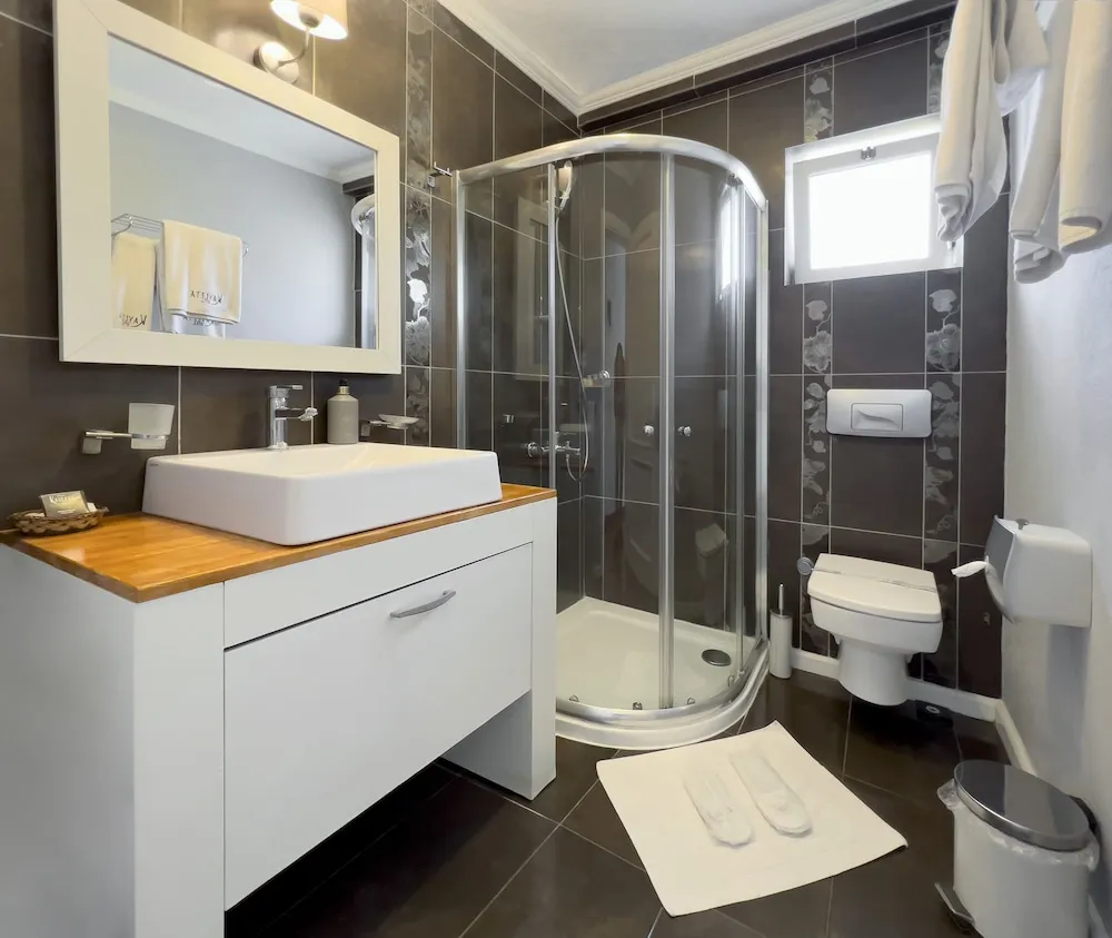 Deluxe Cift Kisilik veya iki Yatakli Oda