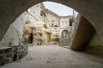 My Cave Suites