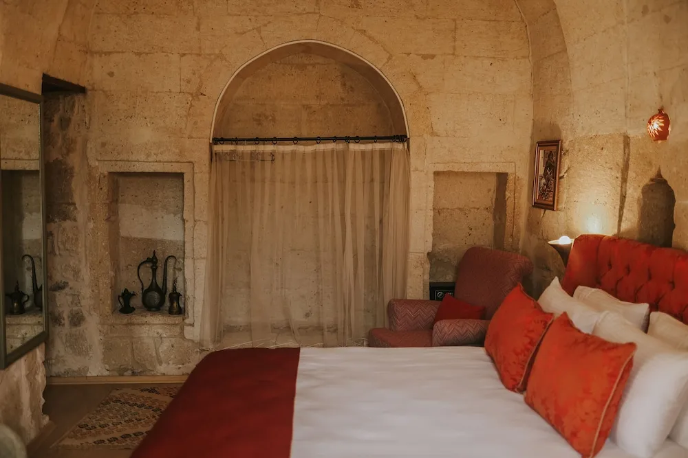 Romantic Tek Büyük veya İki Ayrı Yataklı Oda