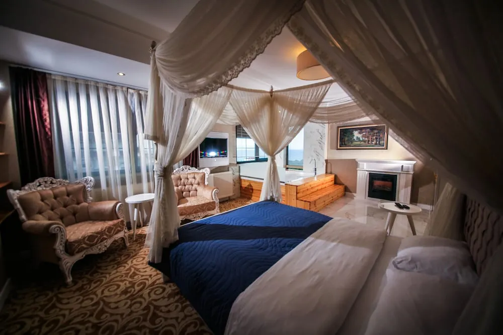 King Suite