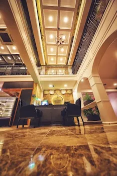 My Suit Residence