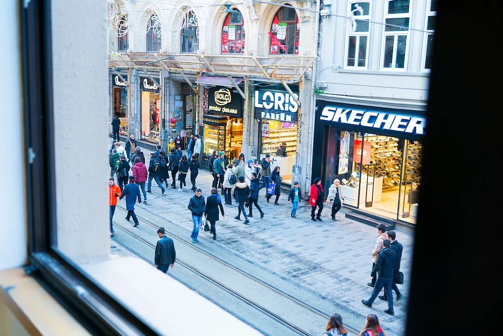 Superior Stüdyo, Şehir Manzaralı