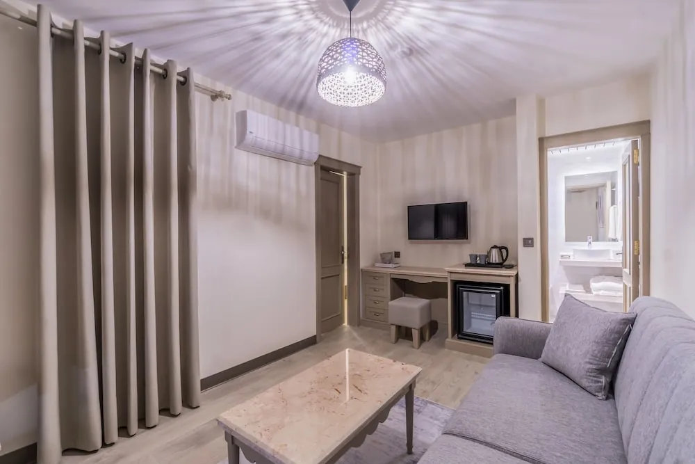 Junior Süit, Veranda, Deniz Manzaralı