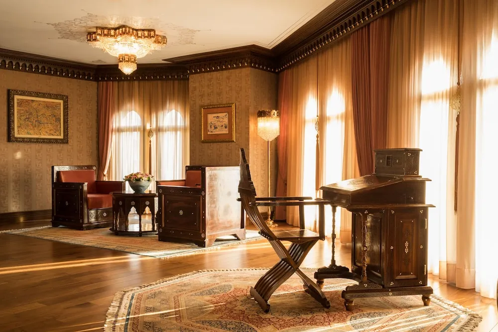 Sultan Suite