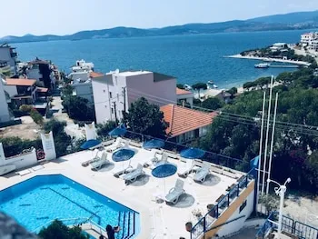 Ikont Hotel