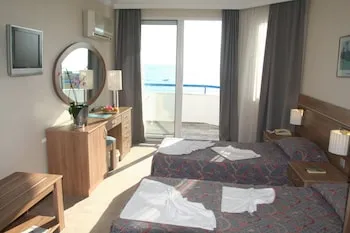Elysee Beach Hotel