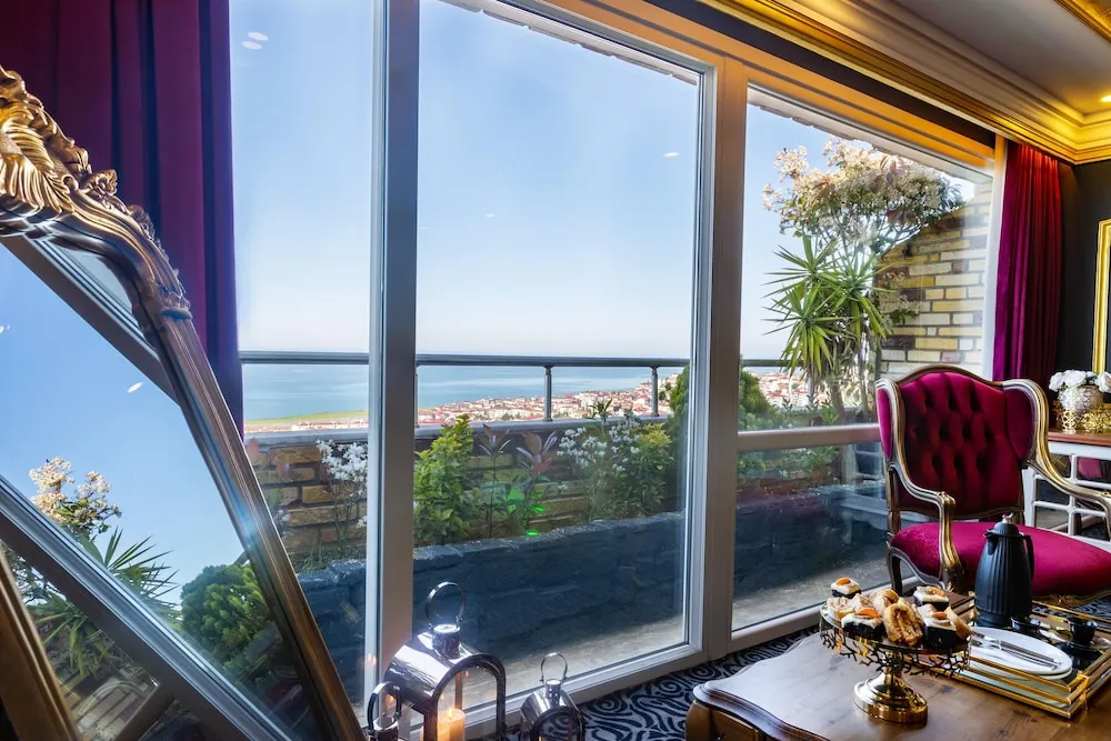 Çatı Katı Süiti (Penthouse), Sıcak Su Küveti, Deniz Manzaralı