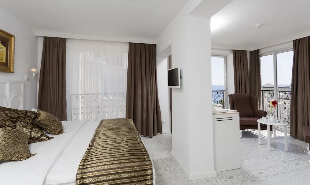 Grand Süit, Deniz Manzaralı