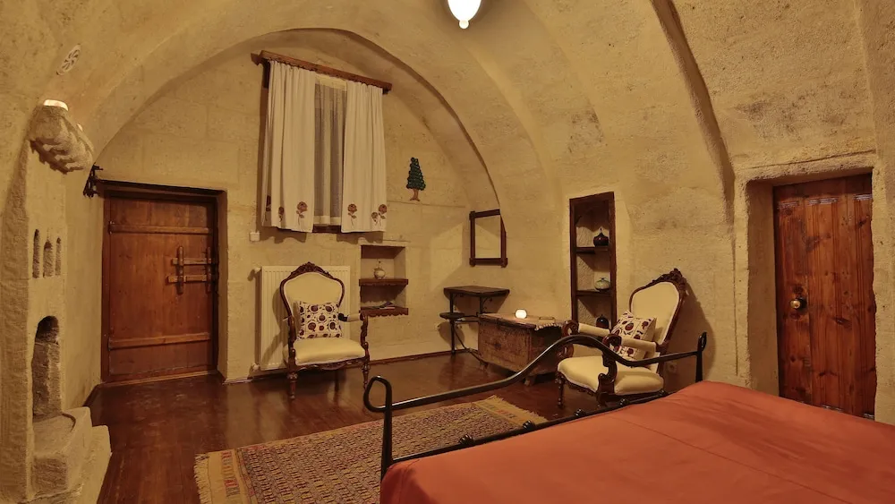 Superior Double Stone Room