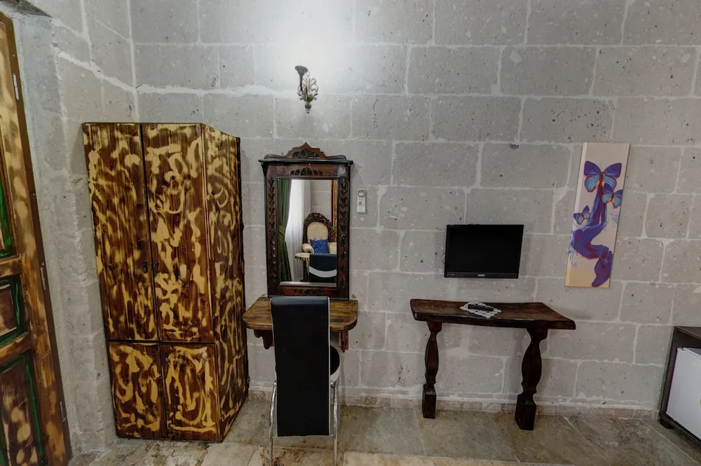 Superior Tek Büyük Yataklı Oda (Stone)