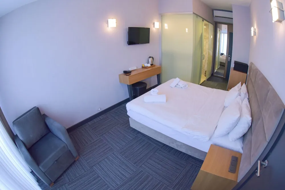 Deluxe Oda, Balkon, Deniz Manzaralı