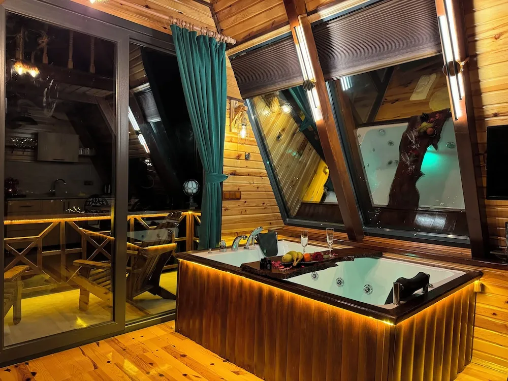 Deluxe Bungalov