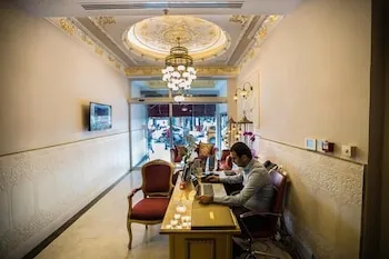Phosphorion Hotel