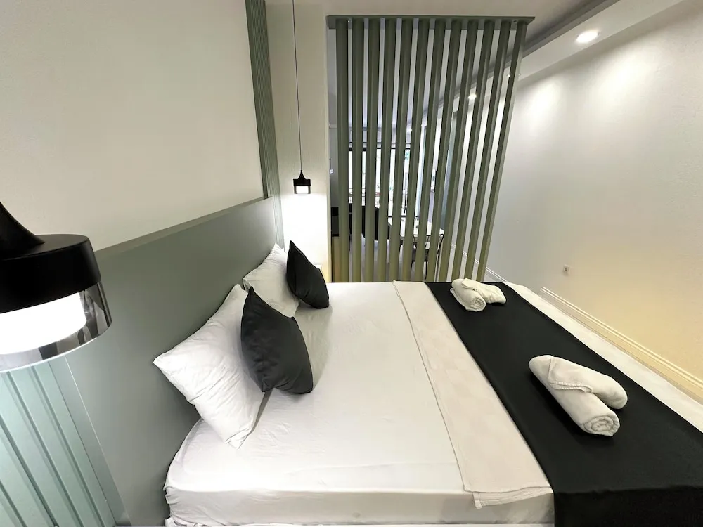 Deluxe Stüdyo Süit, Zemin Kat