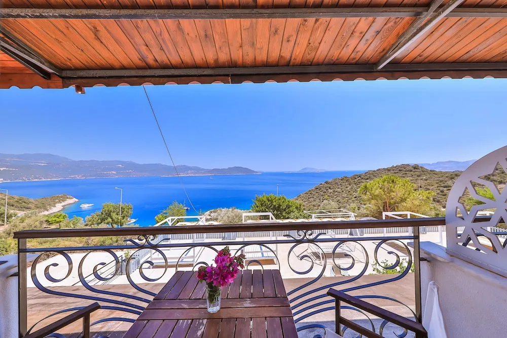 İki Ayrı Yataklı Oda, Balkon, Deniz Manzaralı