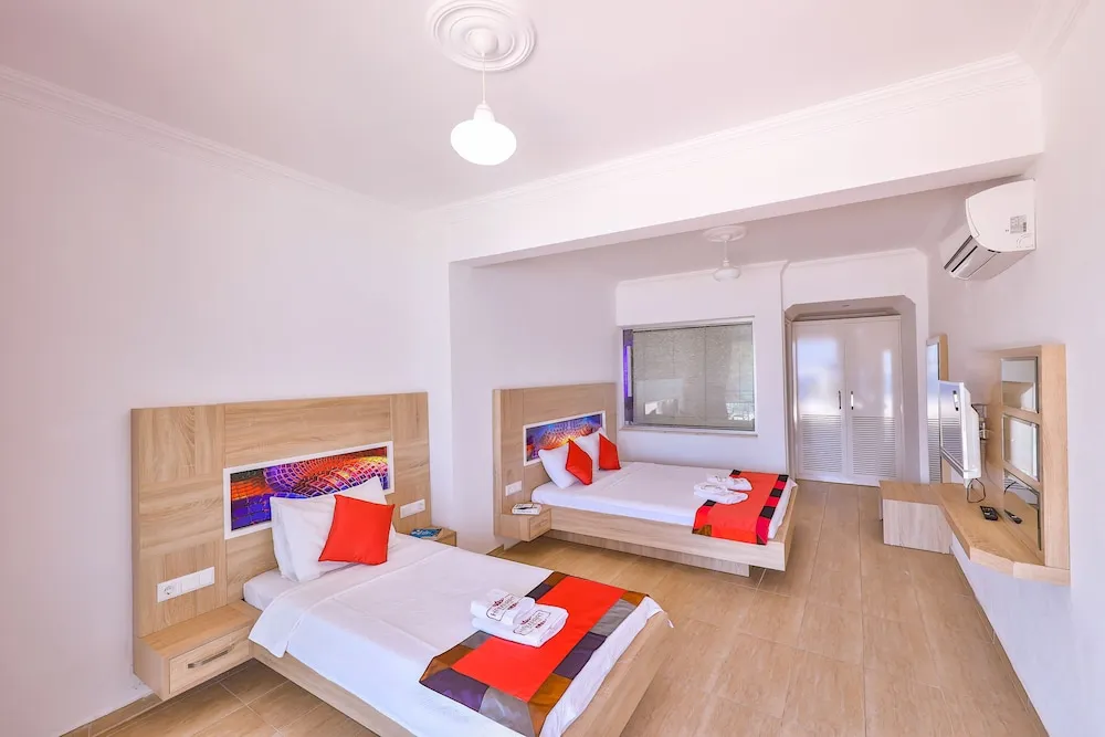 Comfort Üç Kişilik Oda, Balkon, Deniz Manzaralı