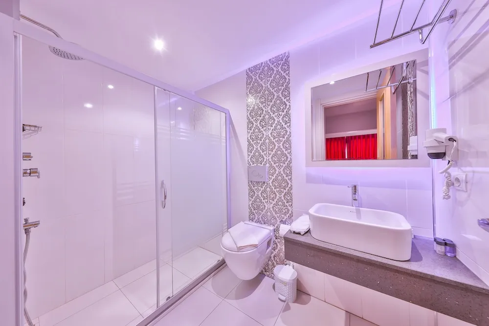 Comfort Üç Kişilik Oda, Balkon, Deniz Manzaralı