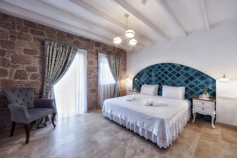 Deluxe Double or Twin Room with Private Garden