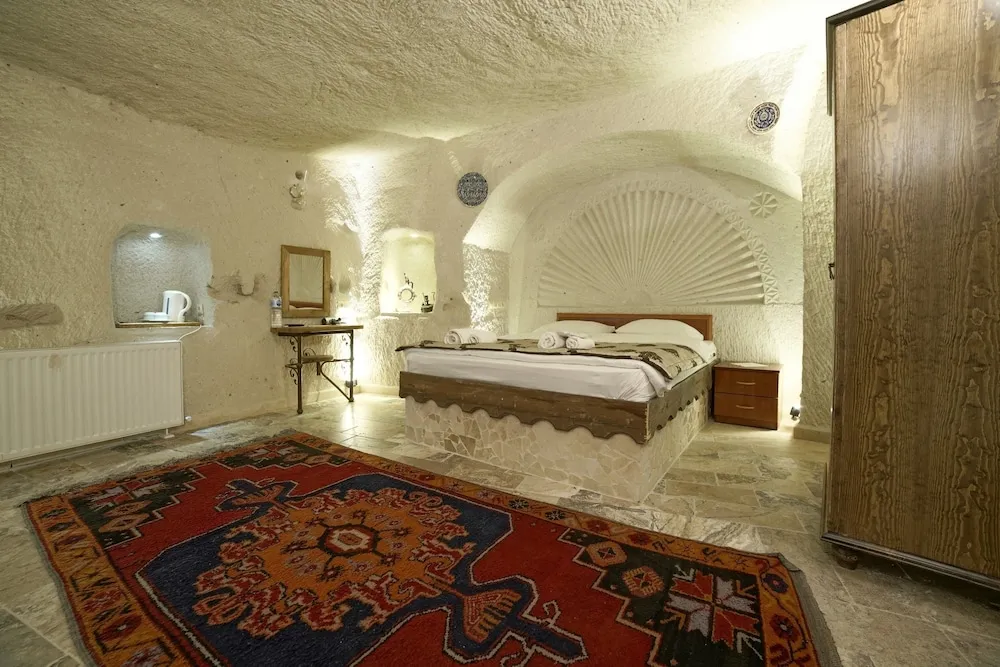 Cave Double Room