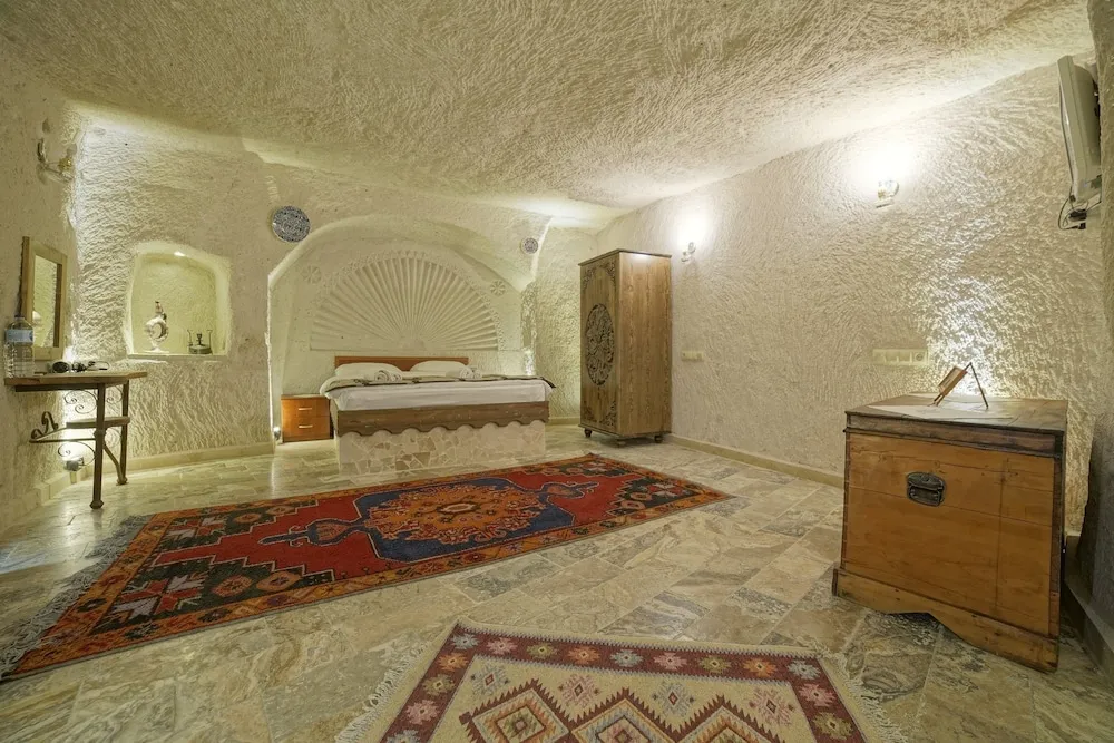 Cave Double Room