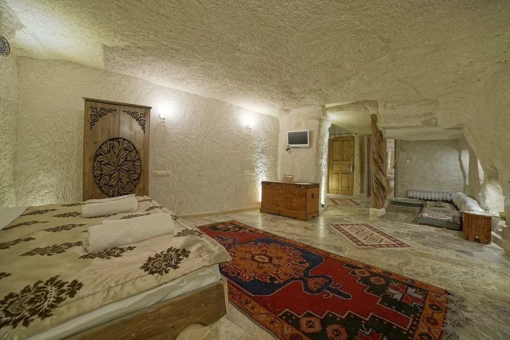 Cave Double Room