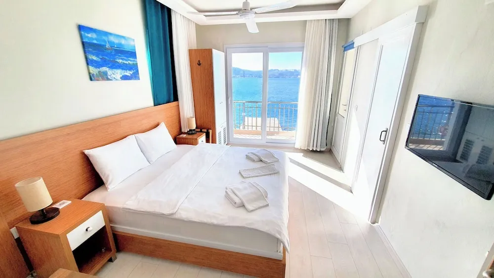 Deluxe Oda, Balkon, Deniz Manzaralı