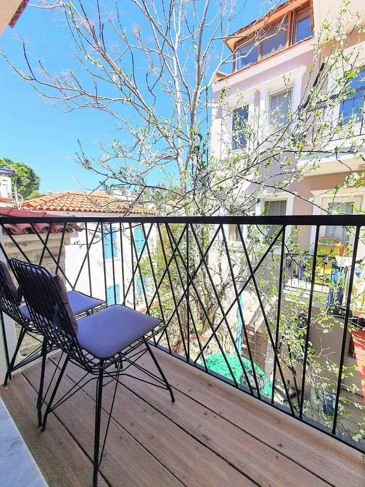 Standard Oda, Balkon