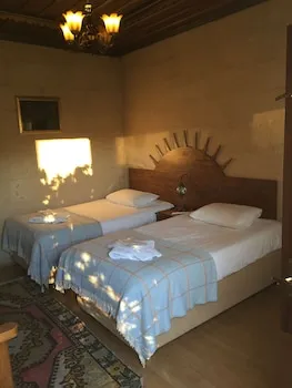 Helios Cave Hotel