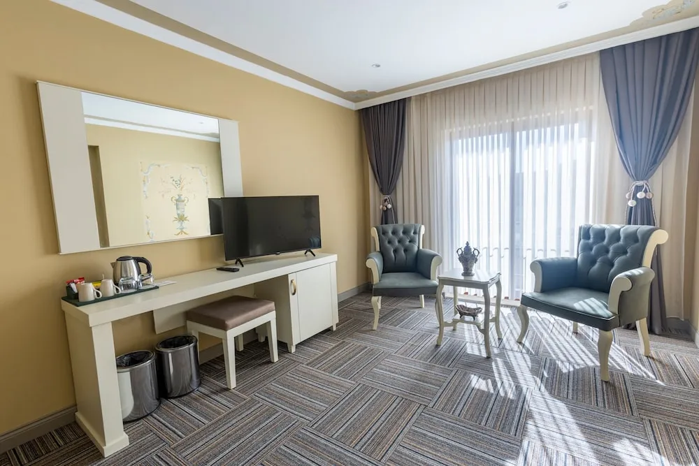 Luxury Oda, 1 Büyük (Queen) Boy Yatak, Vadi Manzaralı